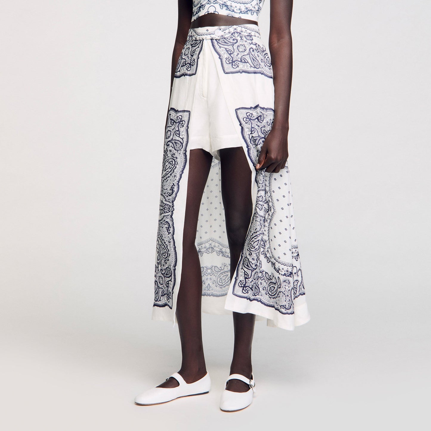 Sandro Bandana-motif skirt shorts White / Blue