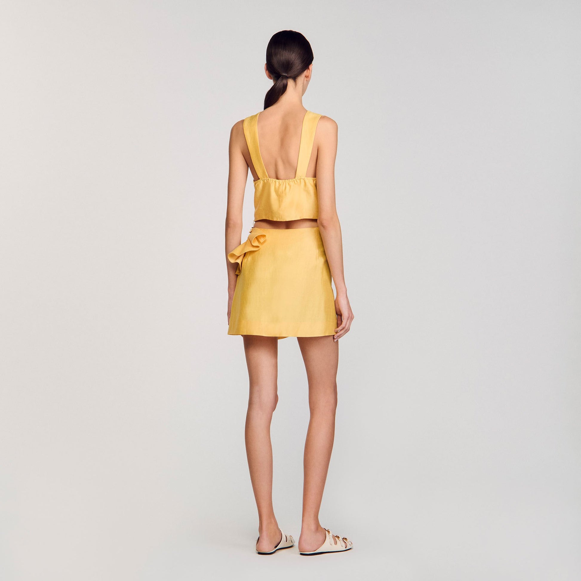 Sandro Mini skirt with ruffled detail Straw