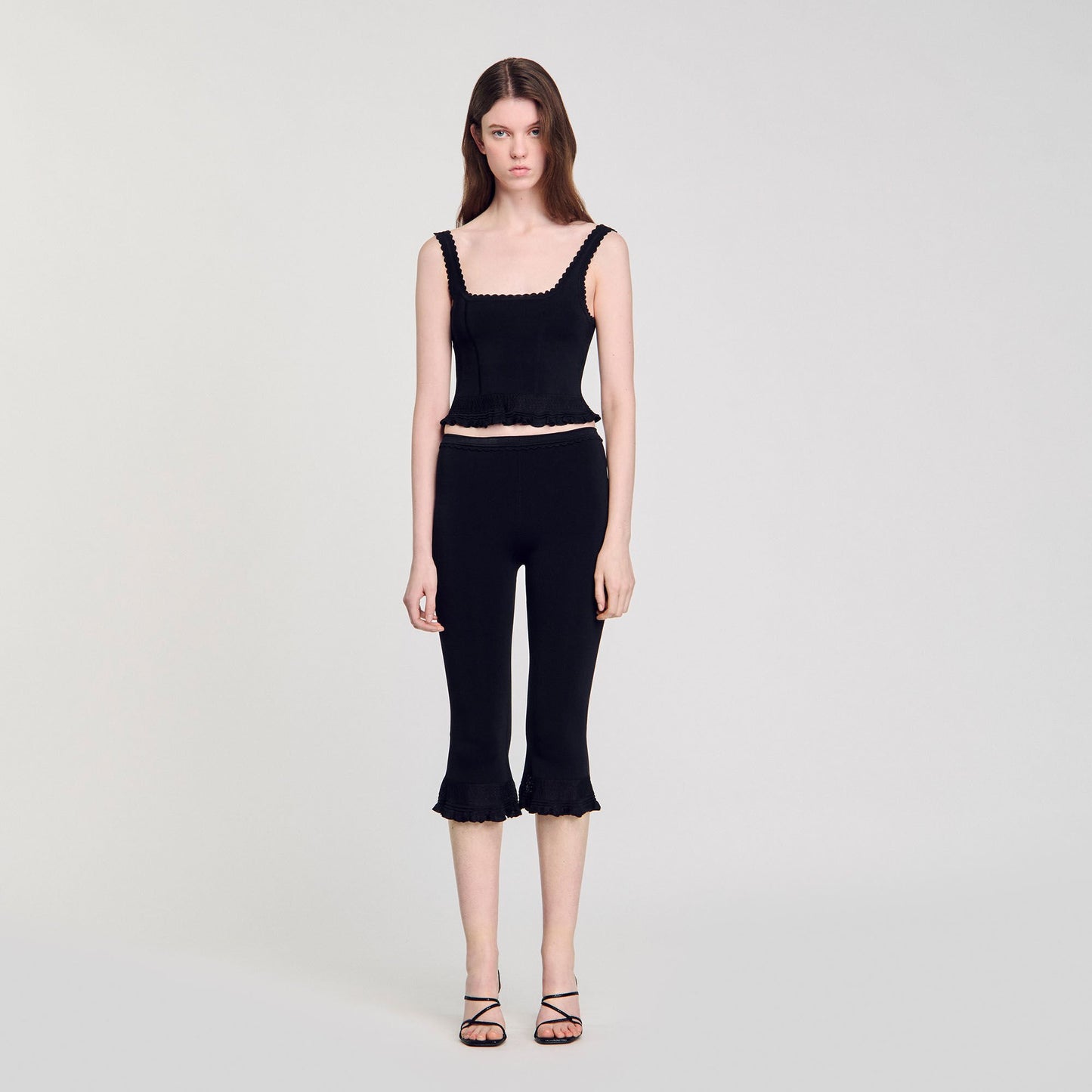 Sandro Ruffled capri pants Black