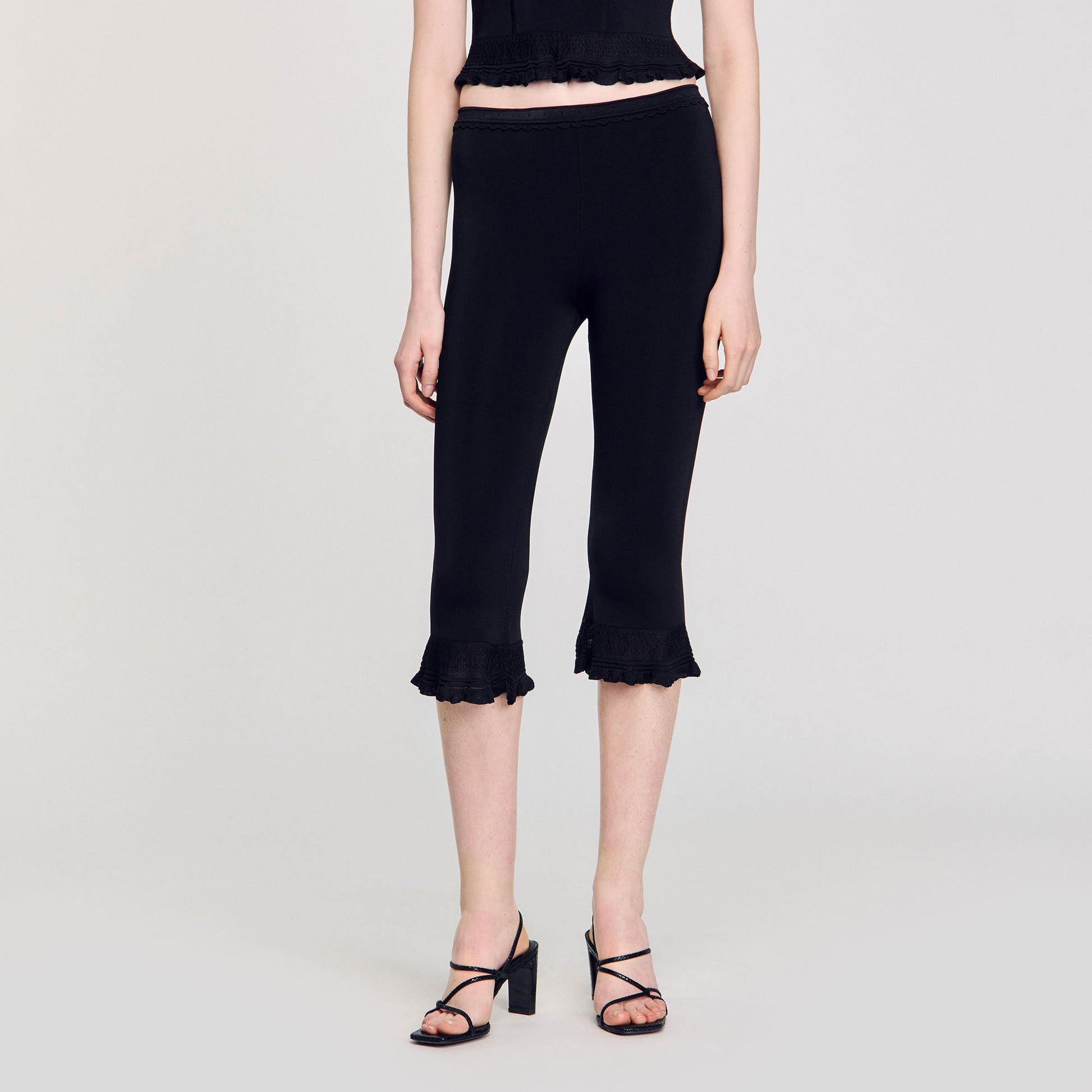 Sandro Ruffled capri pants Black