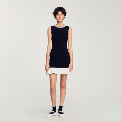 Sandro Mini knit dress with beaded neck Black / Ecru