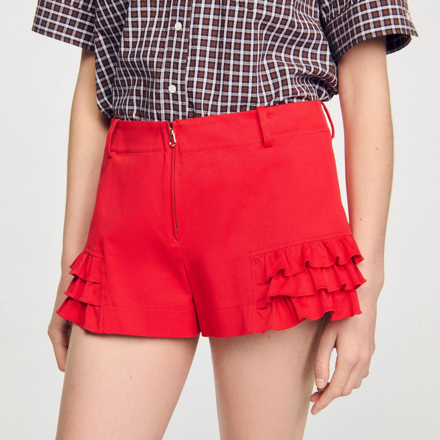 Sandro Flared ruffled shorts Red