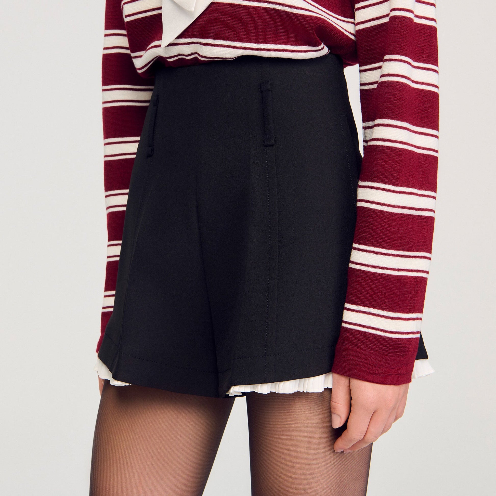 Sandro Tailored flounced shorts Black