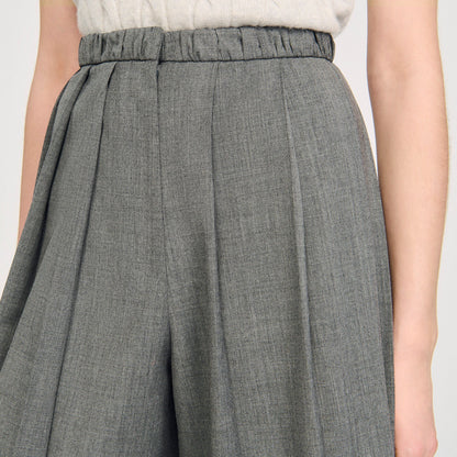 Sandro Pleated long shorts Grey