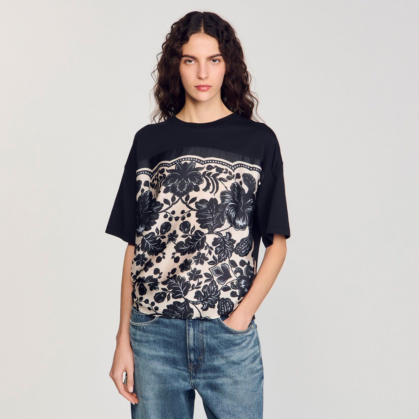 Sandro Floral motif T-shirt Ecru / Black