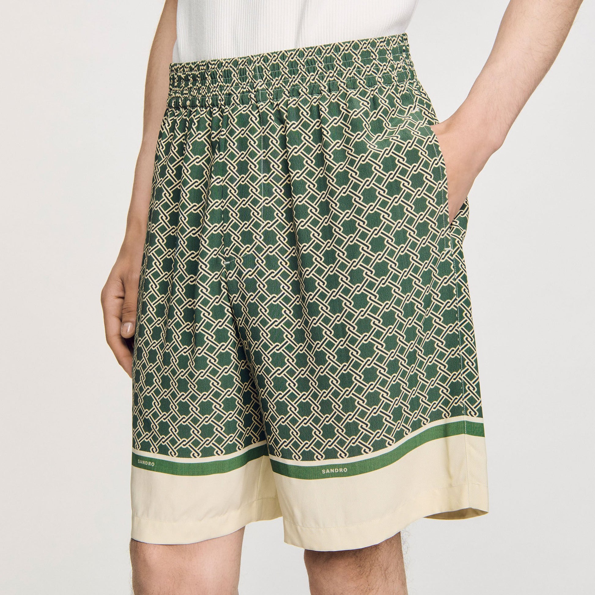 Sandro Patterned Flowy Bermuda shorts Super Green