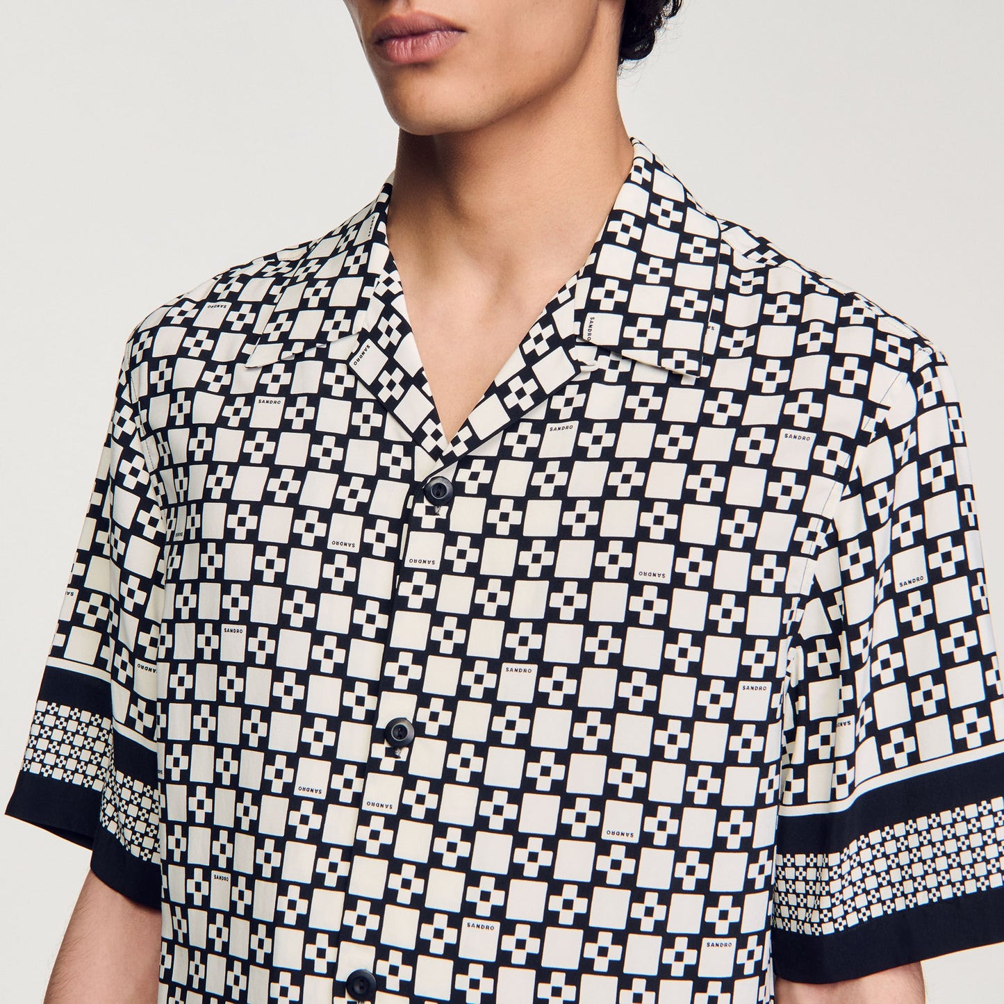 Sandro Square Cross short-sleeved shirt Ecru / Navy