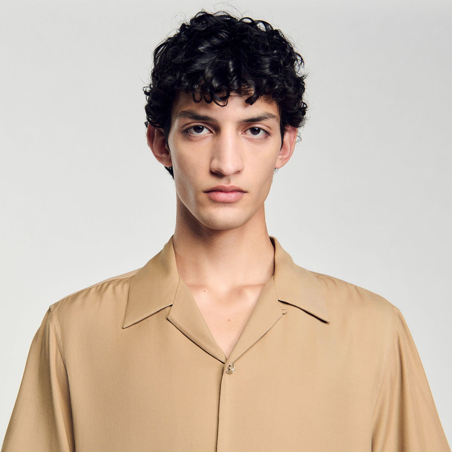 Sandro Shark collar shirt Nut