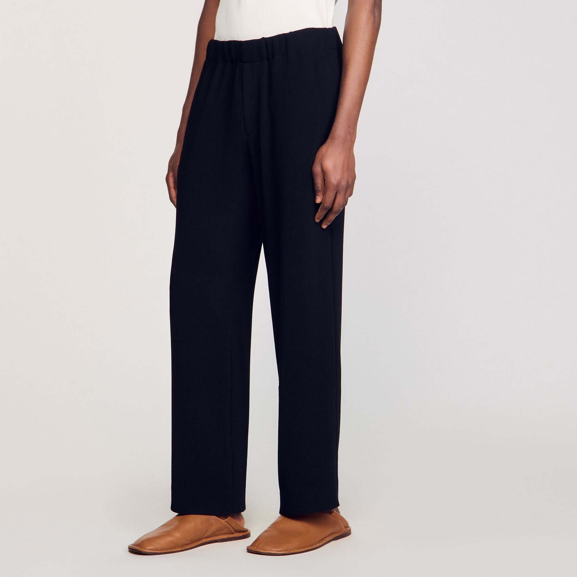 Sandro Pleated trousers Black